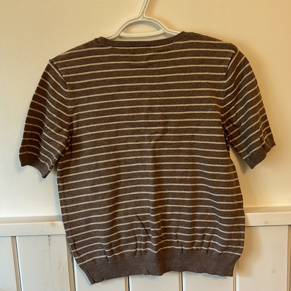 H&M basic medium tee - Picture 3 of 3